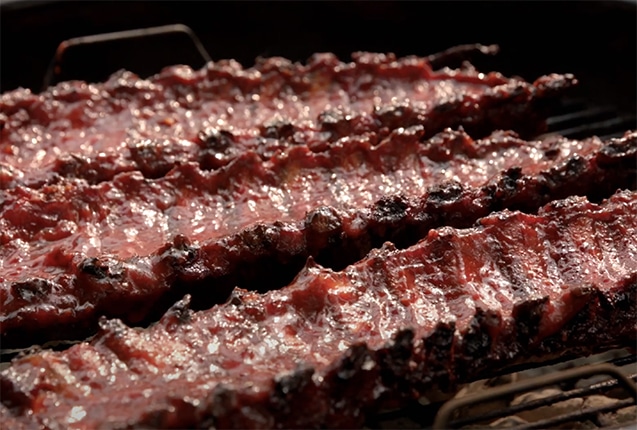 https://famousbbq.com/wp-content/uploads/2023/01/Famous-Daevs-Baby-Back-Ribs-Recipe-637x430-1.jpg